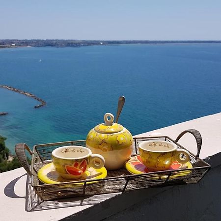 Amanda'S Panorama Apartment Taranto Exterior photo